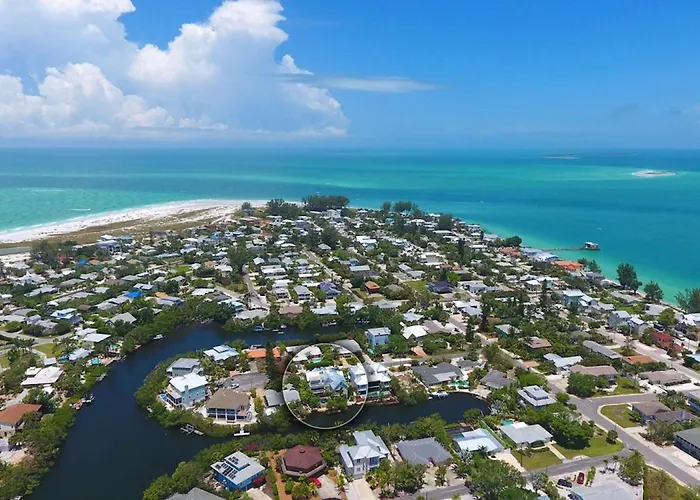 A Shore Thing - Second To None Spacious Waterfront Luxury Dock Pool Spa Rooftop Water Views Anna Maria